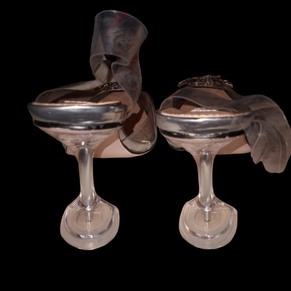 Crystal Rhinestones Clear flute style Heels - Picture 3 of 9
